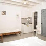 Molos Apartmanhotel