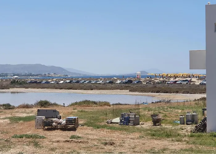 Molos מלון דירות