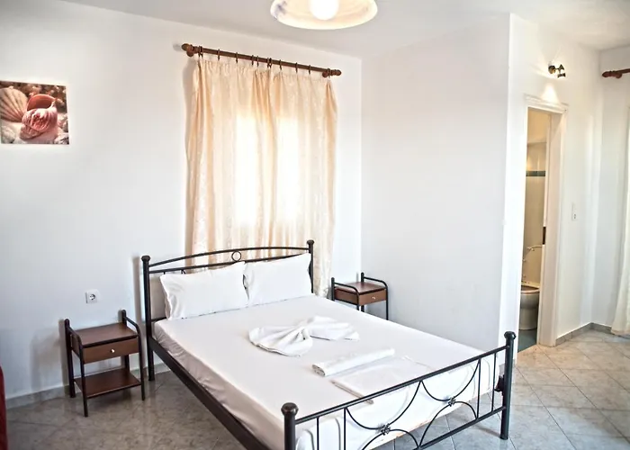 מלון דירות Molos סטלידה