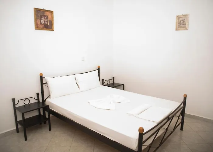 Molos מלון דירות 3*