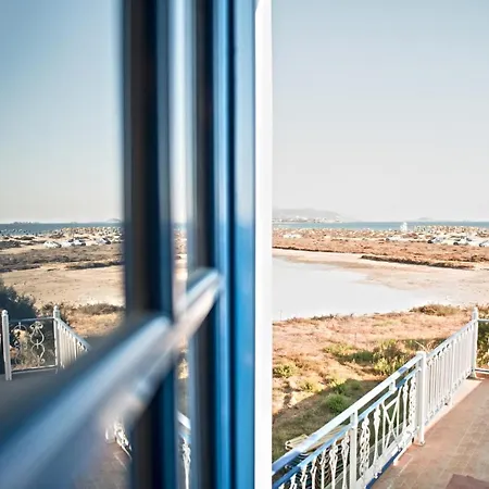 Molos 公寓式酒店