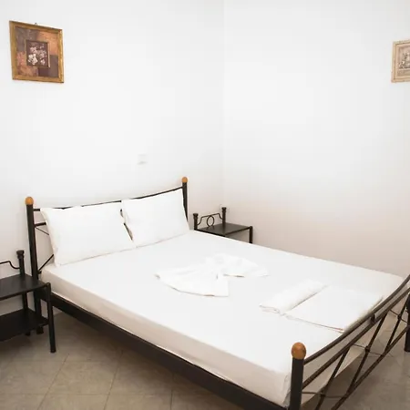 Molos 公寓式酒店 3*